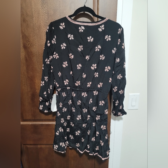 EVERNEW DRESS SIZE 8 NWT - Picture 3 of 3